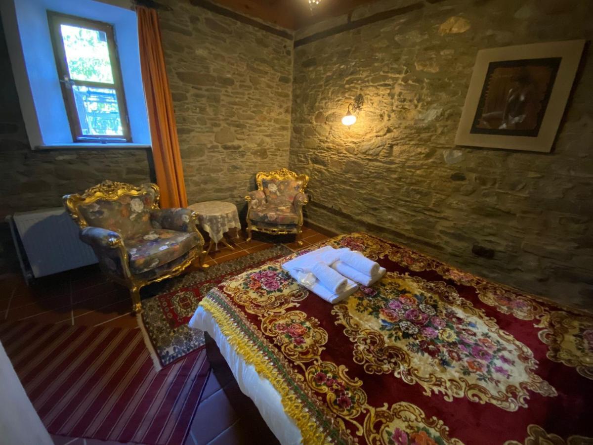 Lotus Konaklari Homestay *